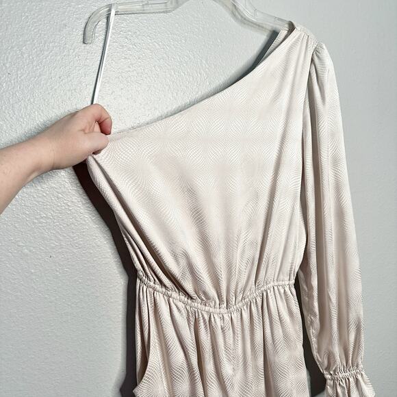 Love, Whit by Whitney Port Ivory Jacquard One‎ Shoulder Jumpsuit women’s size 14 - Picture 6 of 15